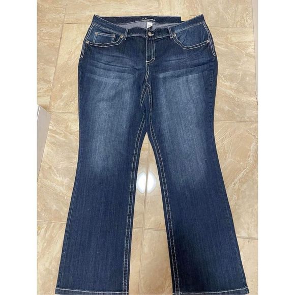 NWT Maurices Denim Jeans Size 24 Long - Picture 1 of 6